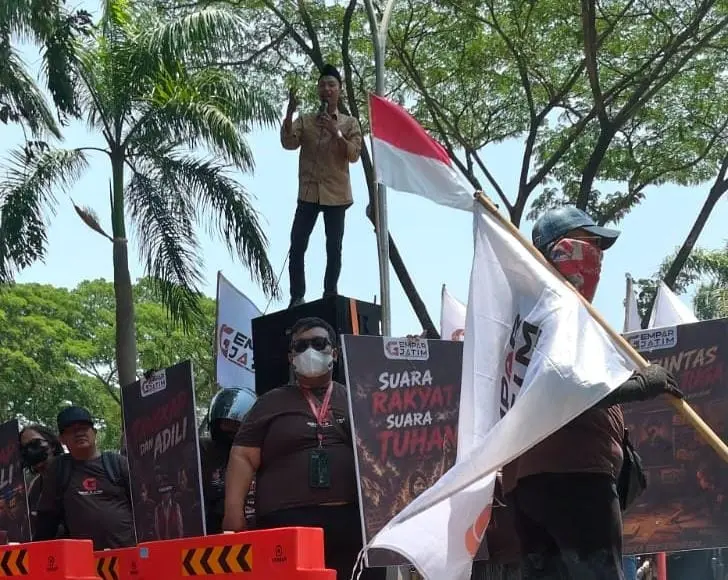 Gempar