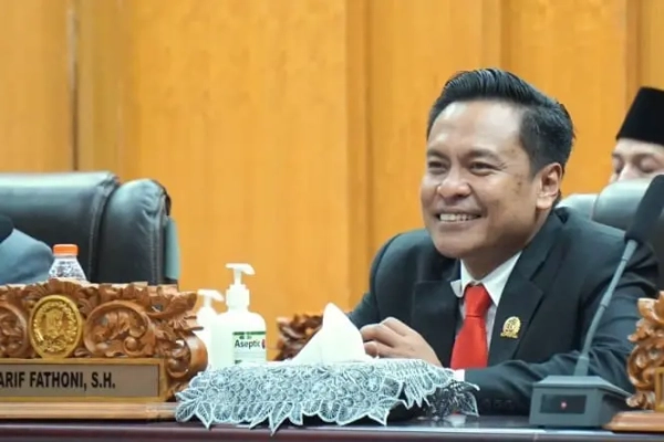 Dukung Moratorium Perizinan RHU, DPRD Surabaya Gagas Raperda Pengendalian Miras