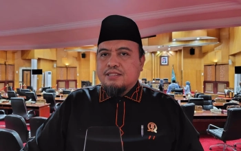 Pansus Jamsostek Surabaya dan Guru Besar Unair Kaji Pekerja Rentan, Bahas Batasan dan Kriteria