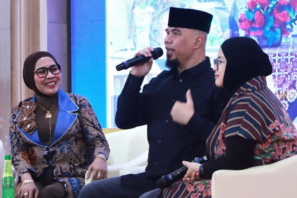 Ahmad Dhani Berkunjung ke Unitomo, Bicarakan RUU Perampasan Aset
