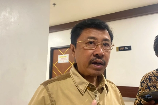 DPRD Surabaya Dukung Pembatasan Penjualan Miras, Ingatkan Risiko Alkohol Oplosan
