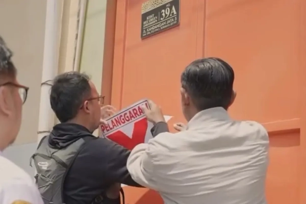 Diduga Belum Penuhi Izin, Kos Enam Lantai di Kandangan Ditertibkan Pemkot Surabaya